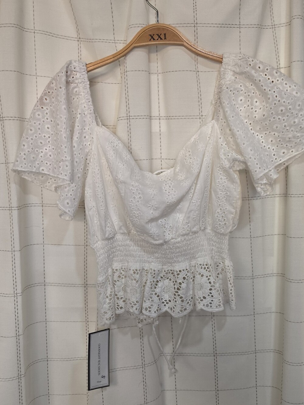 Goodnight Macaroon Eyelet Lace Top - Picture 2 of 7
